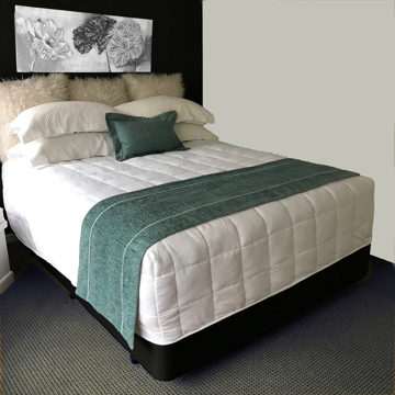 Picture of Chapeau Regal 50cm Bed Runner - Atlantis