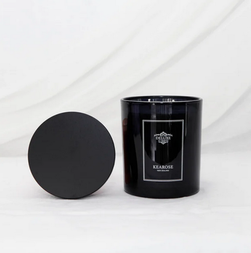 Picture of Kearose Superior Candle  - Strawberries & Champagne